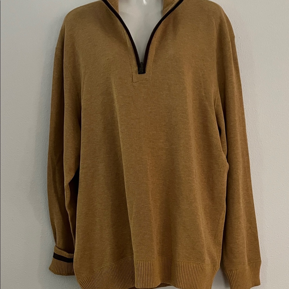 Men's CREMEIUX quarter Zip-Up Sweater with Brown trim Accent at sleeves.